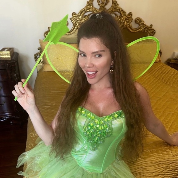 𝑀𝑒𝑒𝓉 𝓎𝑜𝓊𝓇 𝒫𝑜𝓈𝒽𝑒𝓇, 𝒥𝒶𝒸𝓆𝓊𝑒𝓁𝒾𝓃𝑒 - Picture 11 of 15